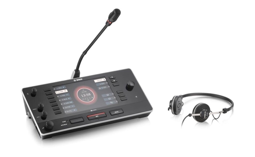 bosch-dicentis-interpreter-desk