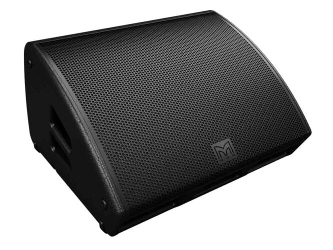 martin-audio-xe500